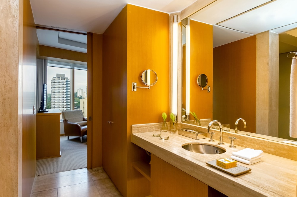 King Room - Club Access