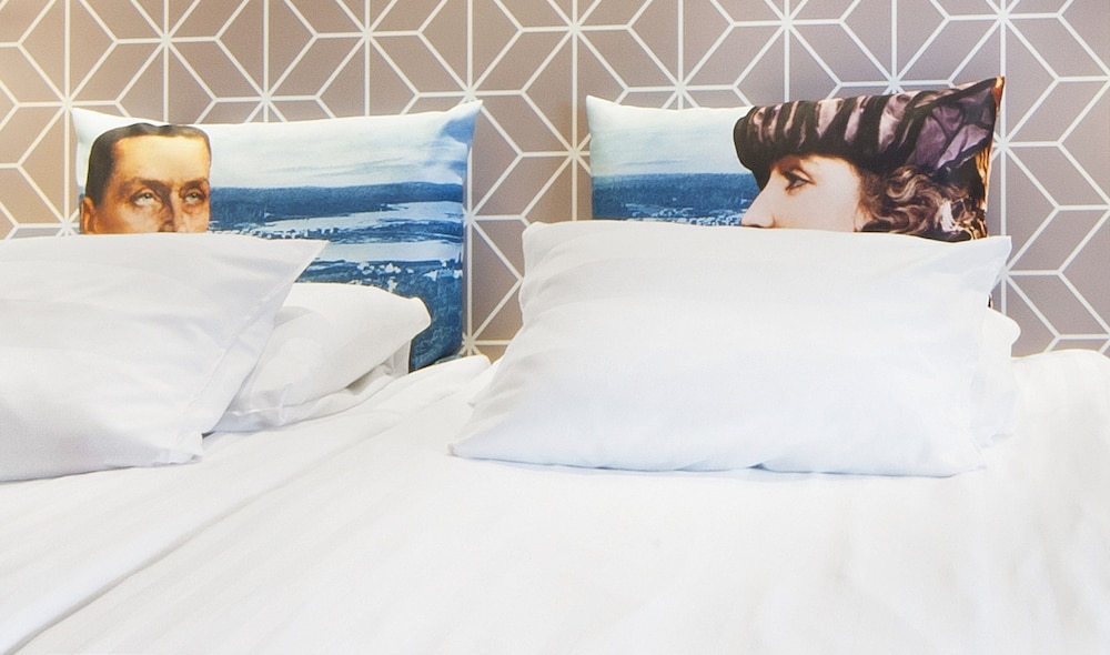 Standard Twin Room (extra bed possibility)
