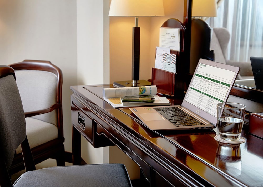 Available room