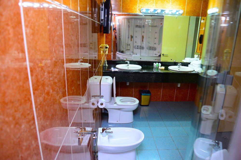 Royal Suite - Photo 6