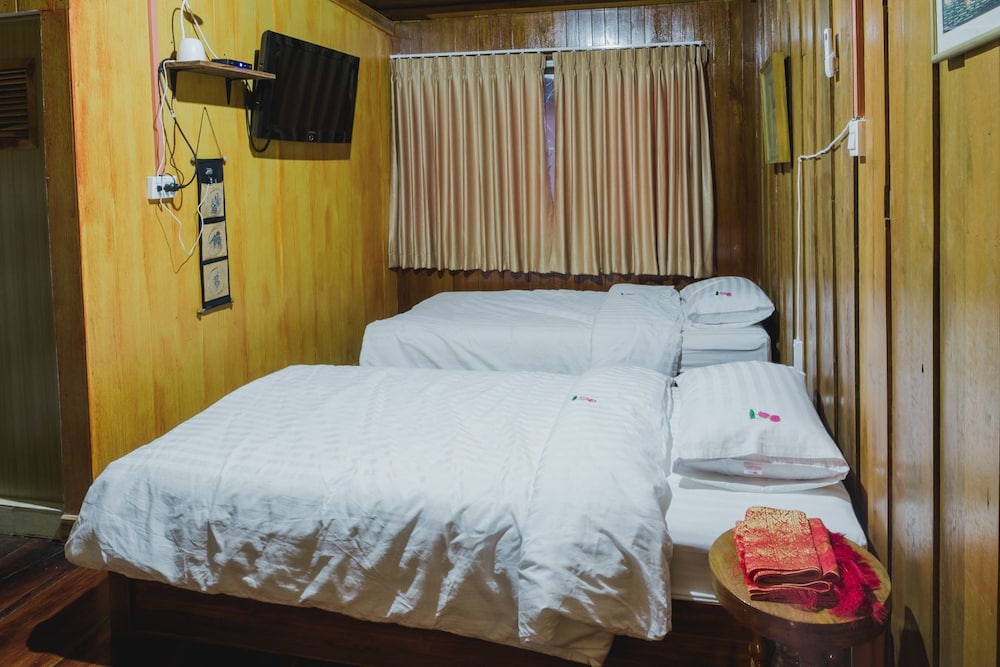 Standard Twin Room photo 3