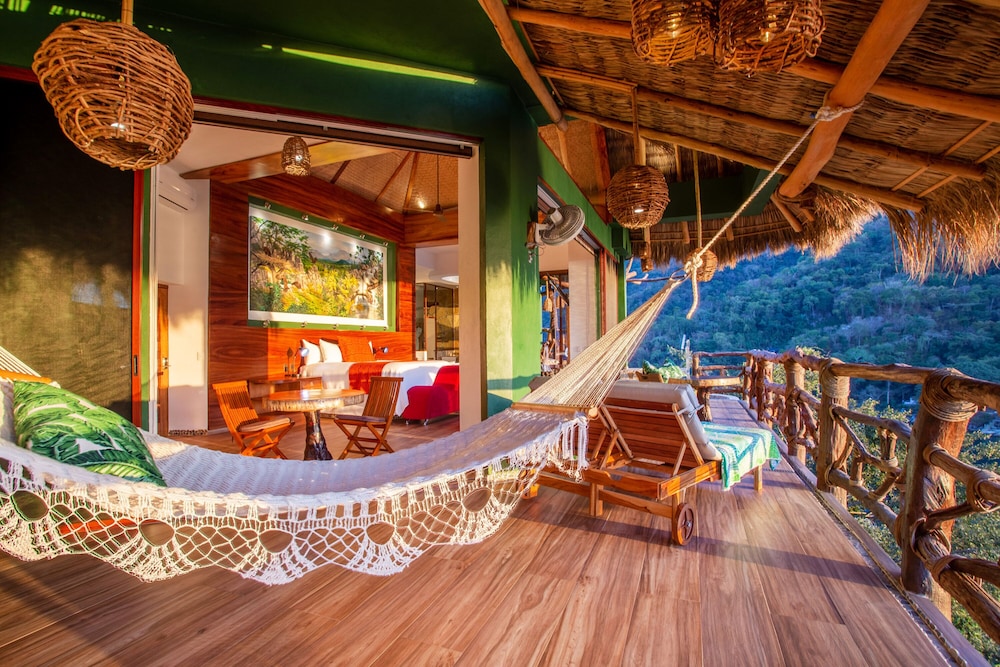 New Tower-eagle Love Nest Ocean View