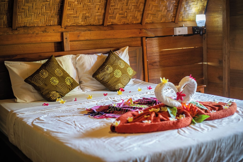 Standard Double Room - Photo 8
