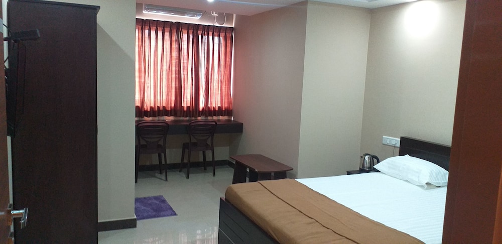 Standard Double Room - Photo 7