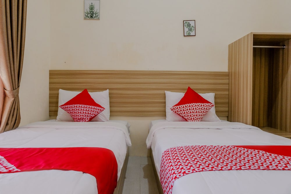 Deluxe Twin Room photo 3