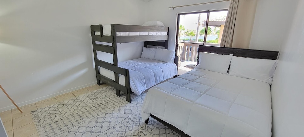 Condo, 1 Bedroom