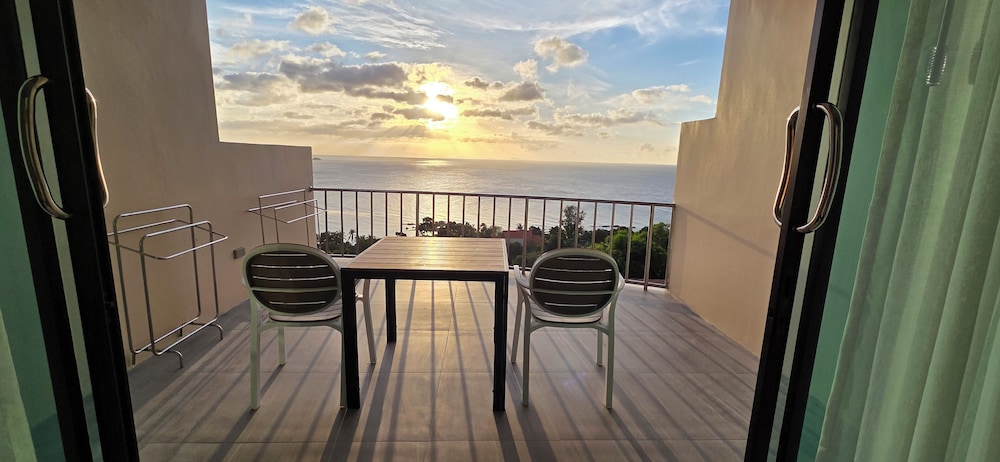 1 Bedroom Penthouse - Photo 6