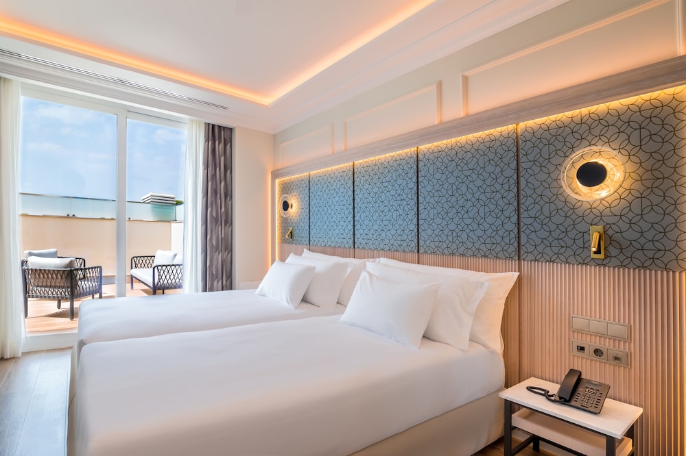 Junior Suite, Balcony - Photo 1