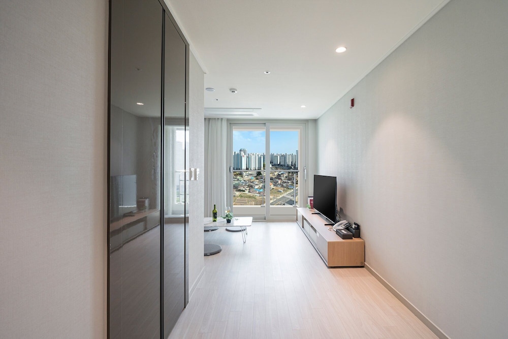 [Breakfast for 2 PKG] City View Standard Family Ondol photo 3