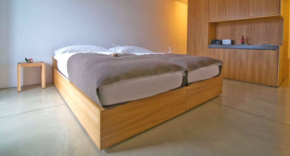 Design Double Room, 1 Double Bed photo 2