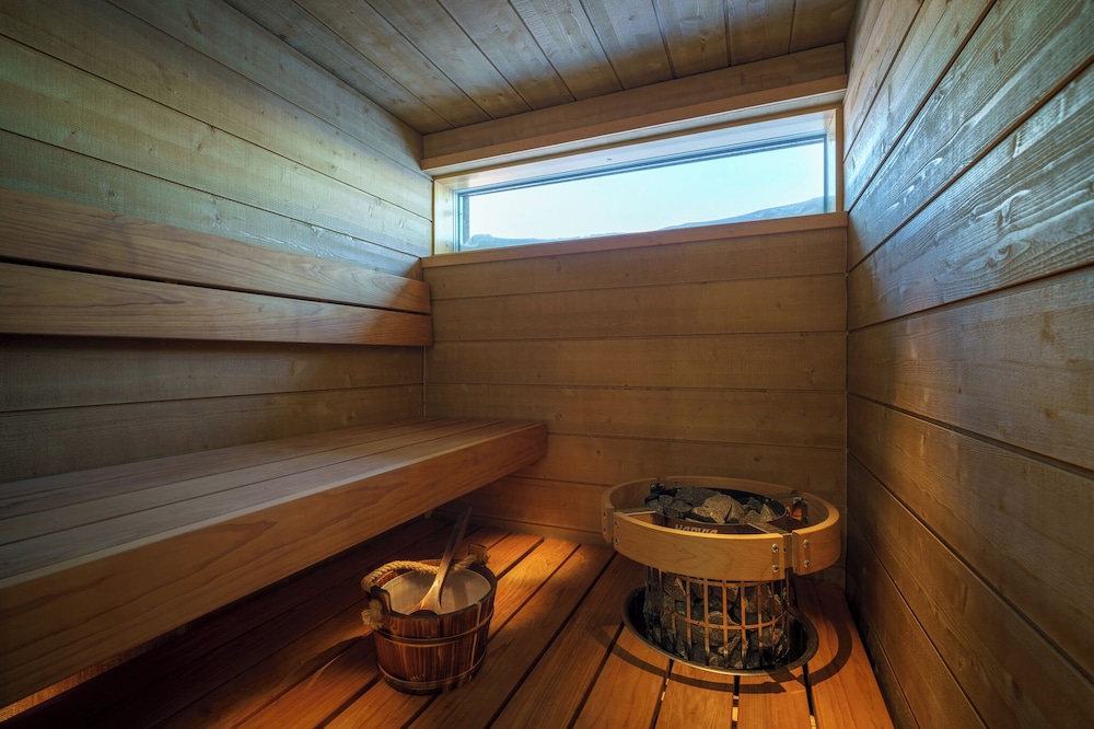 View Suite with Sauna photo 2