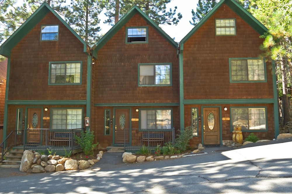 Signature Villa, 2 Bedrooms, Mountainside photo 1