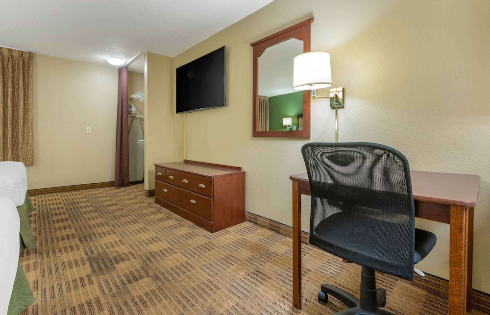 Studio, 2 Double Beds, Non Smoking - Photo 4