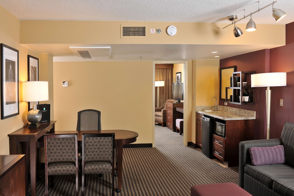 Suite, 1 King Bed (Custom) - Photo 6