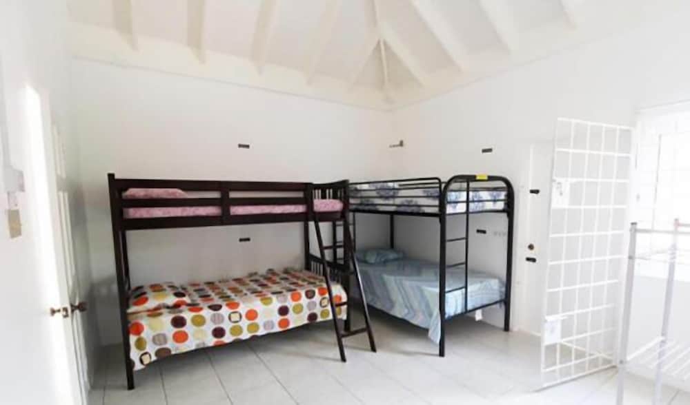 Dhq Room photo 1
