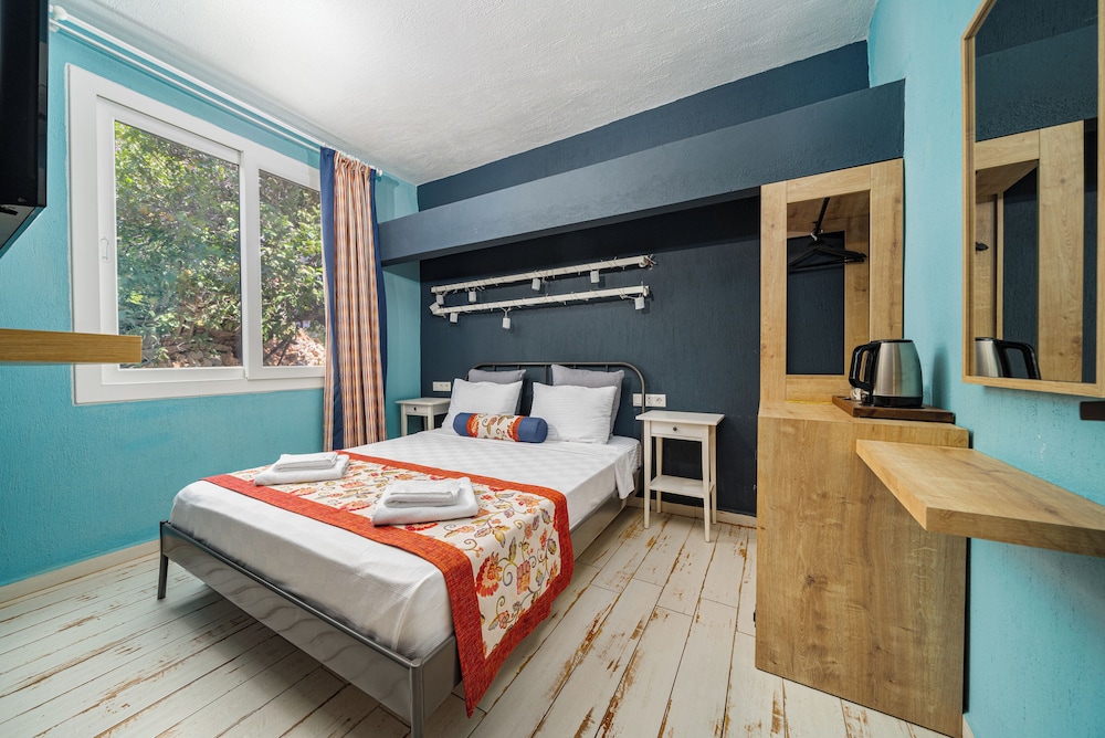 Family Quadruple Room, Garden View photo 1