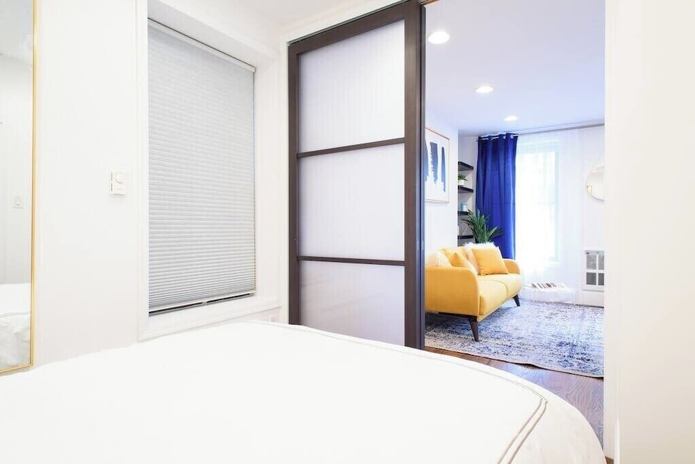 Apartment, 1 Bedroom, Pets Allowed photo 3