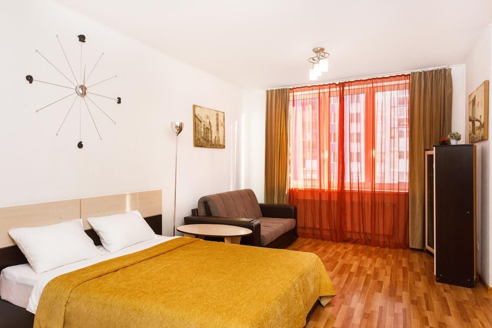 Apartment on Sheynkmana, 90-60 photo 1