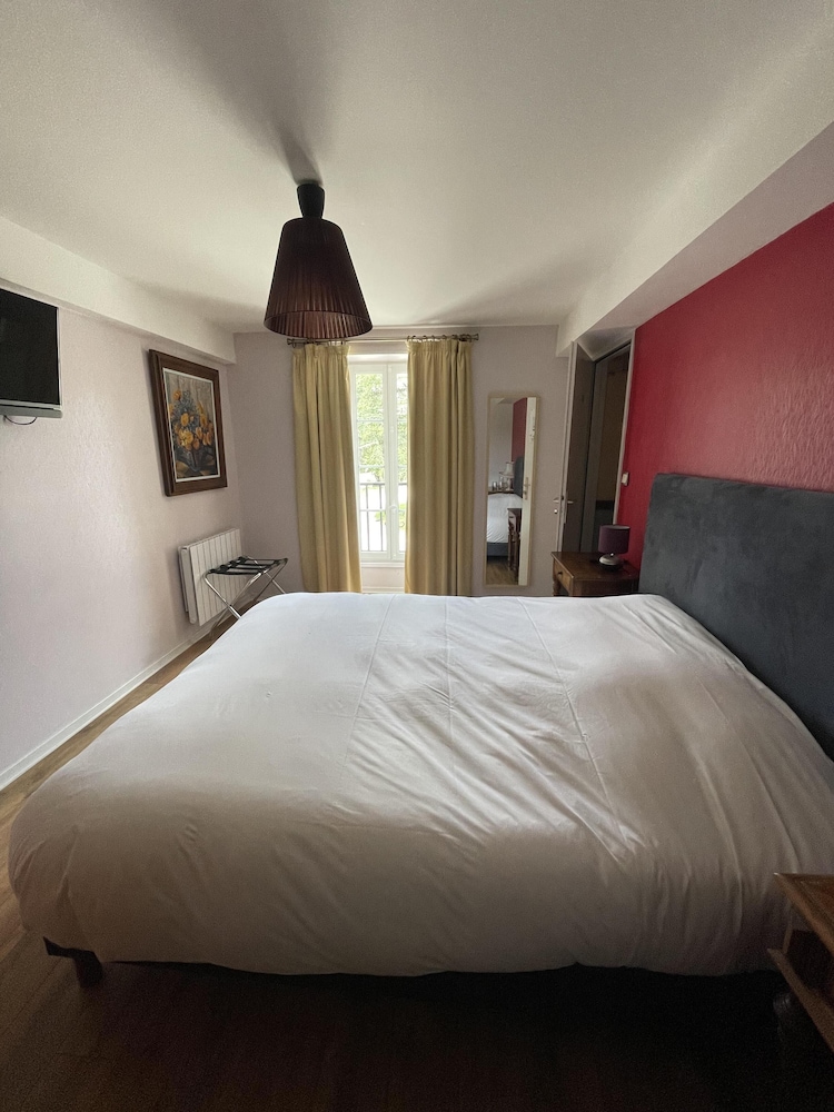 Comfort Double Room, Ensuite (Chambre Confort) - Photo 10