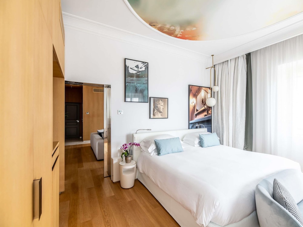 Deluxe Suite, Multiple Beds, Connecting Rooms