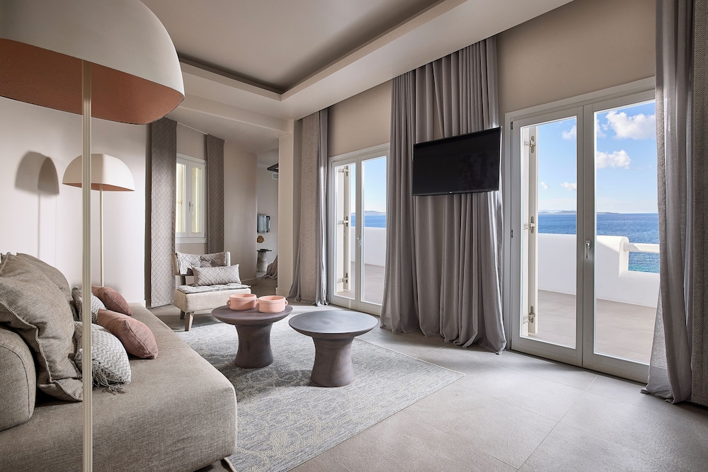 Premium Triple Room