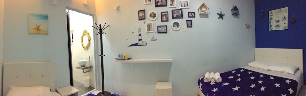 Superior Triple Room photo 2