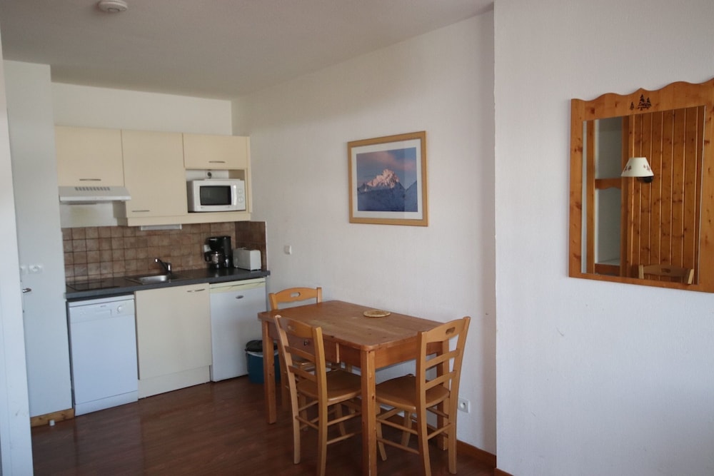 Apartment, 1 Bedroom photo 2