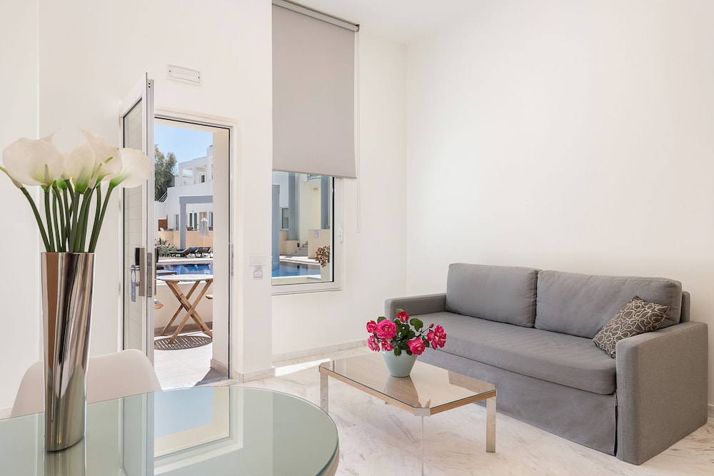 Family Apartment, 1 Bedroom photo 3