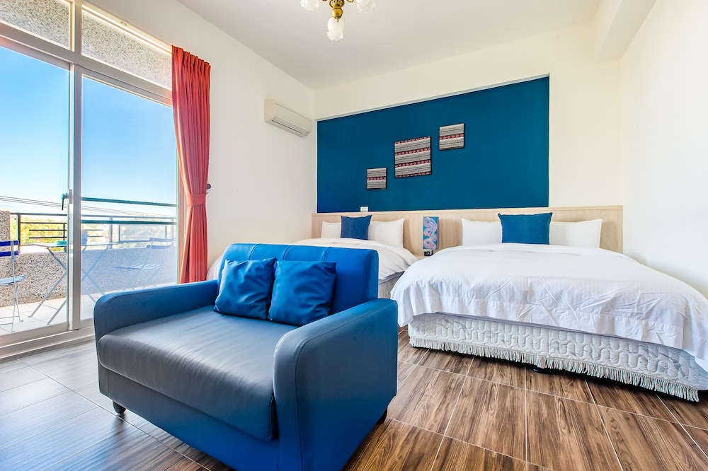 Deluxe Double Room, Balcony - Photo 7