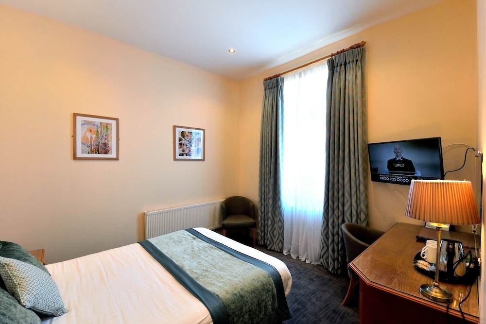 Standard Double Room, 1 Double Bed, Ensuite - Photo 2