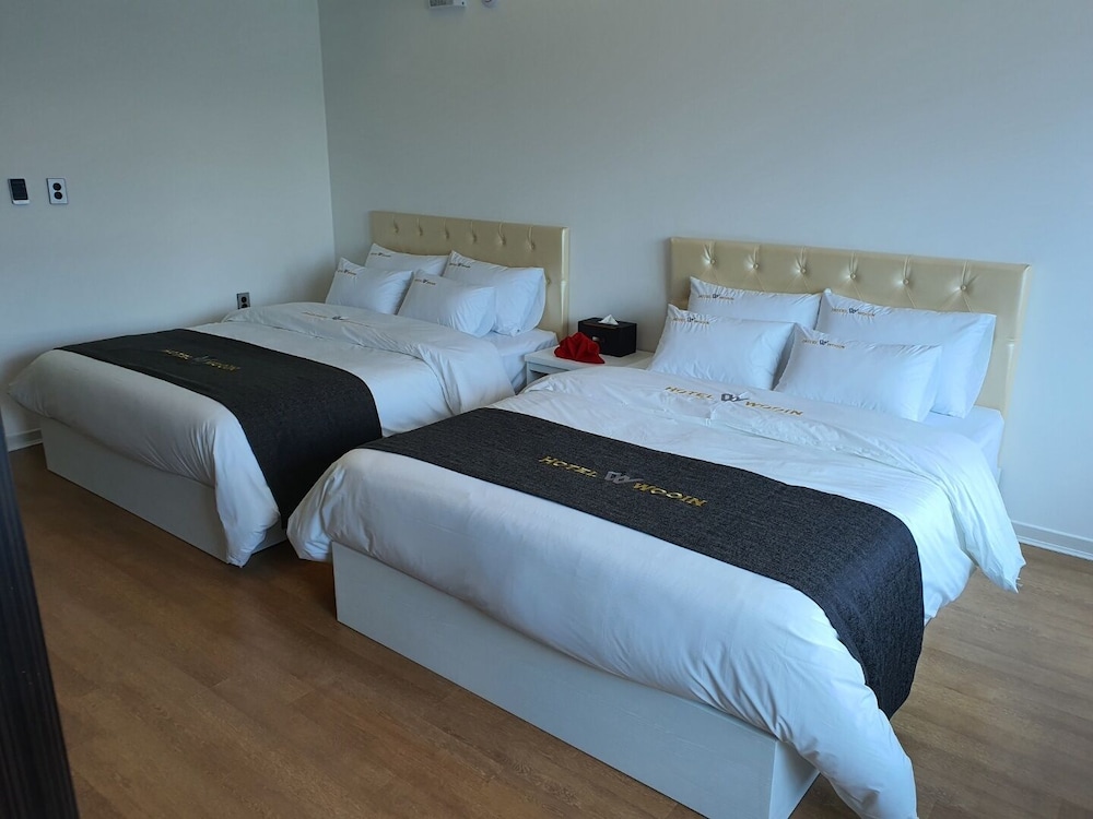Deluxe Twin Room - Photo 4
