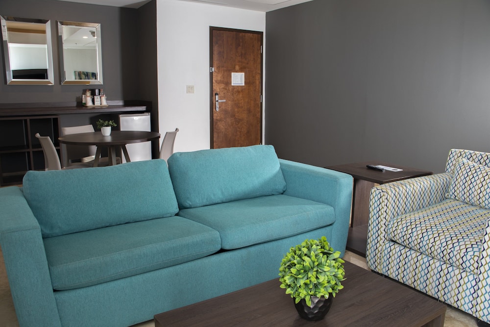 Suite, 2 Queen Beds