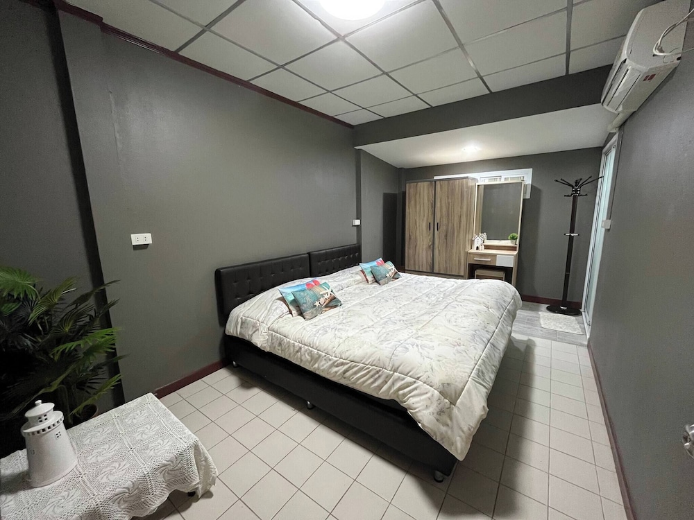 House, 2 Bedrooms, Smoking, Ocean View