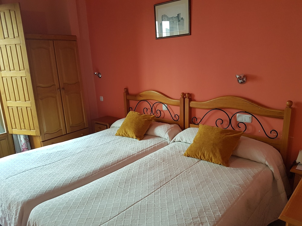 Standard Double Room photo 3