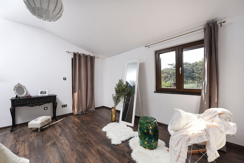 Villa, 4 Bedrooms, Private Pool, Mountain View photo 3