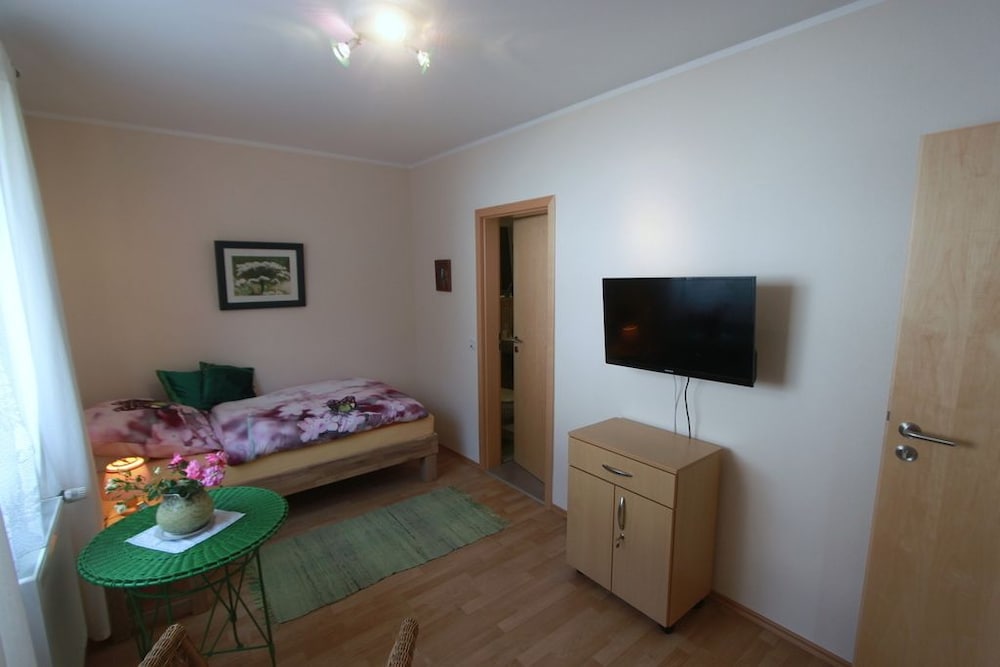 Comfort Single Room