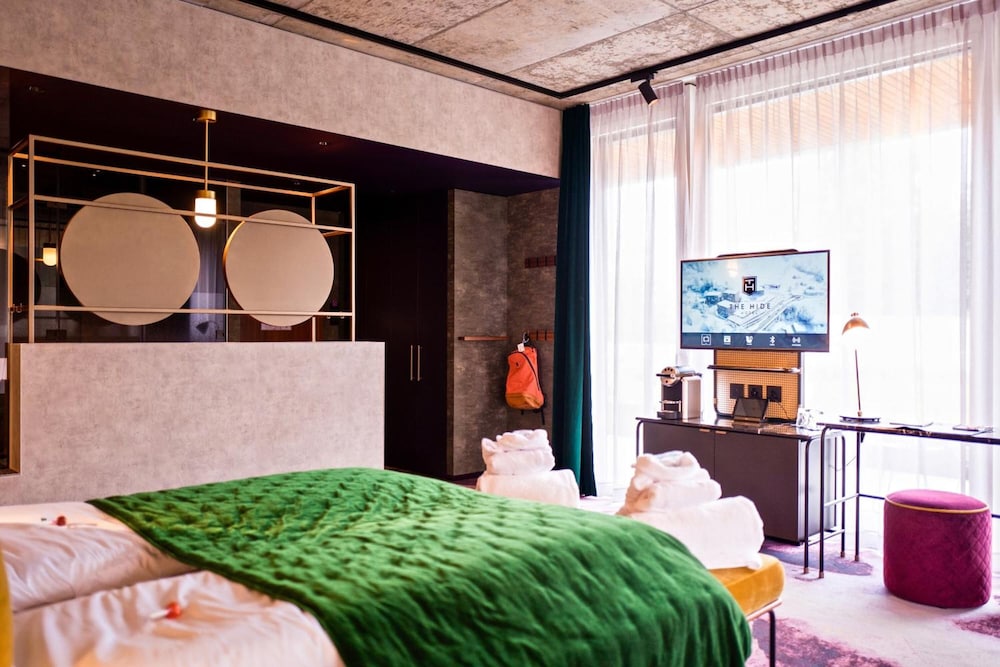 Suite, 1 Double Bed, Terrace, Mountain View photo 2