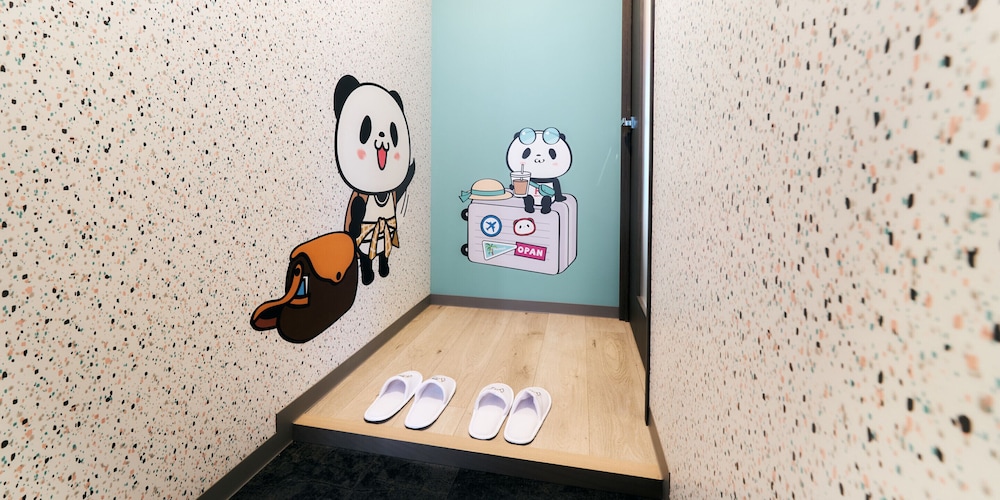 Twin Room, Non Smoking - Photo 14
