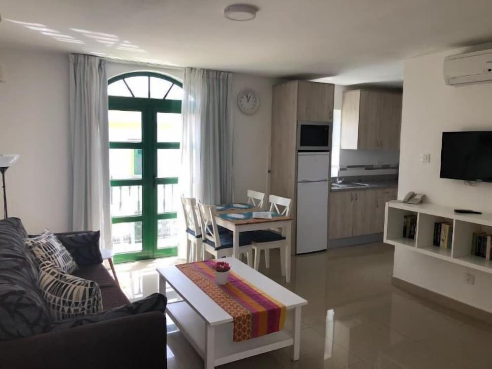 Apartment, 2 Bedrooms, Harbor View (Top floor, roof terrace) photo 3