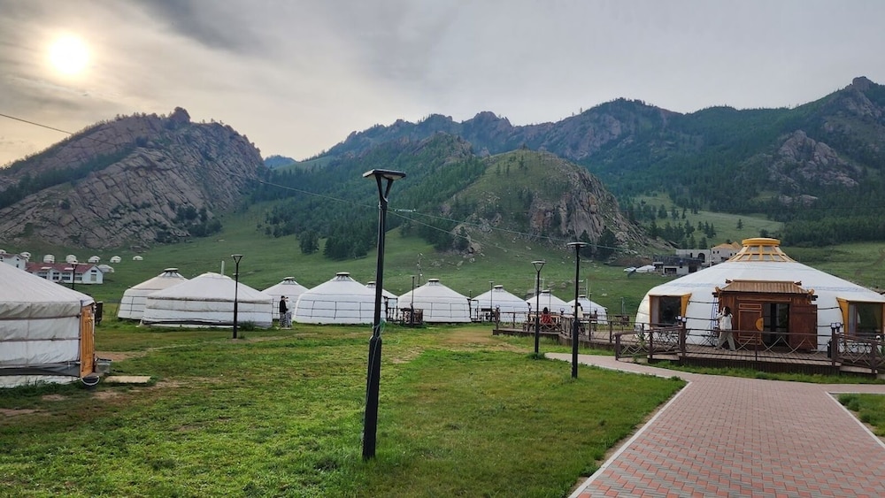 Superior Quadruple Room, Private Bathroom, Mountainside
