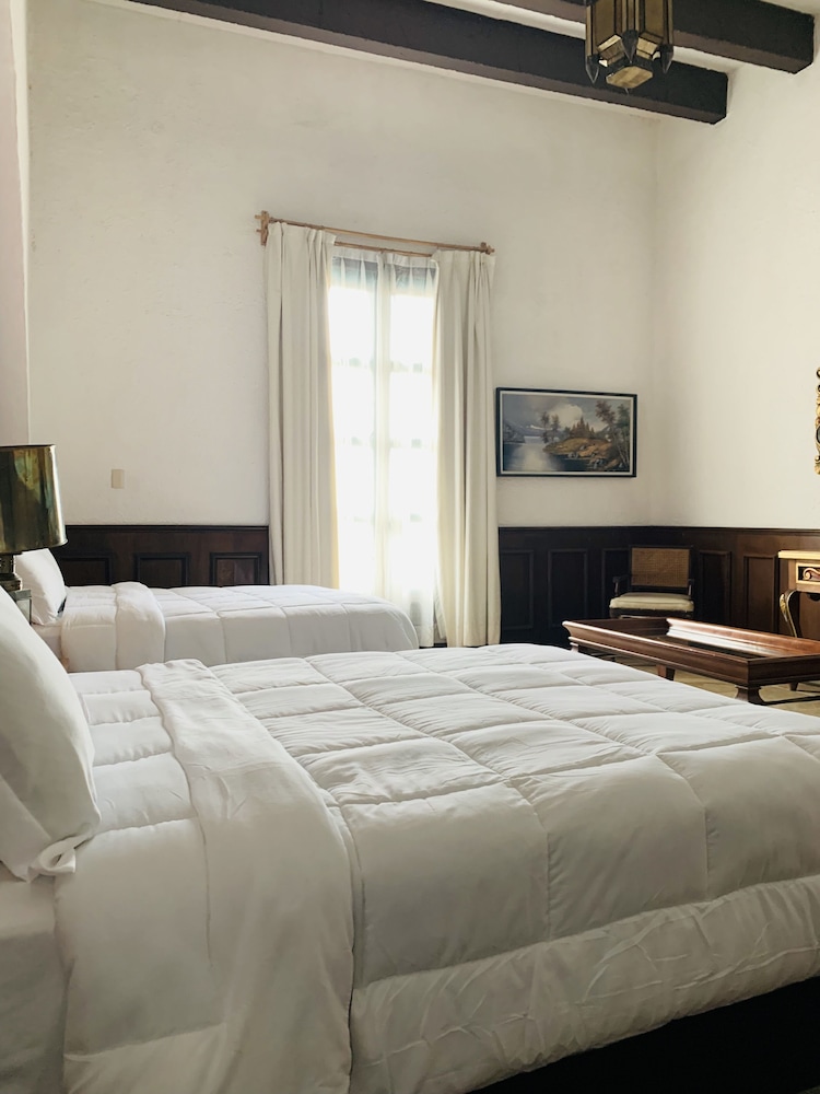 Deluxe Double Room, 2 Double Beds, Balcony photo 1