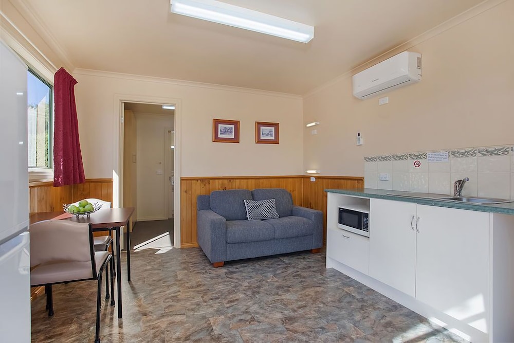 Superior Suite, 1 Bedroom, Non Smoking, Kitchen