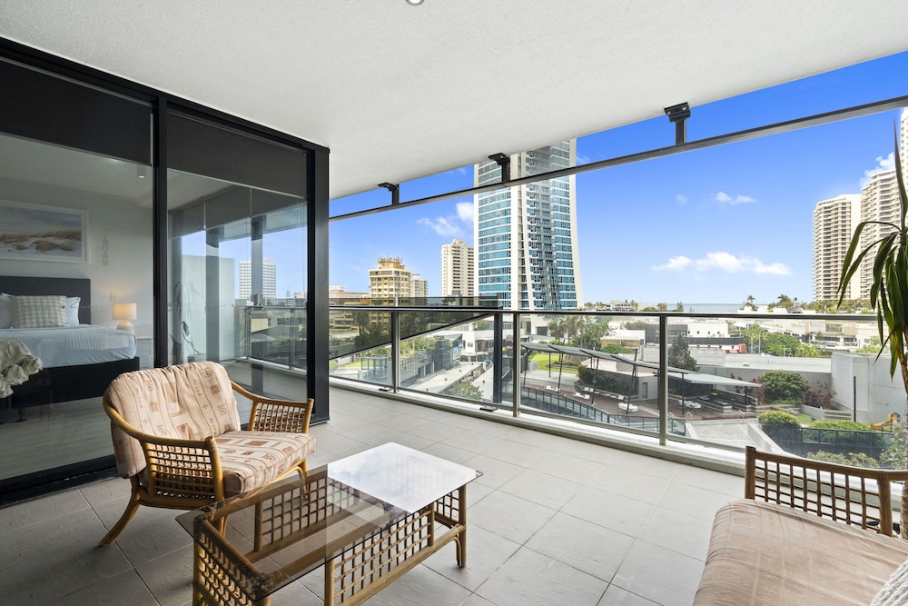 1 Bedroom SPA (Low Floor)