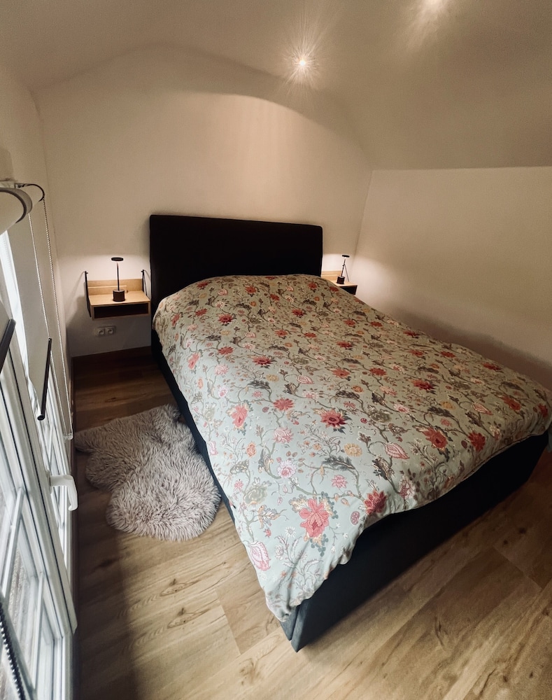 Basic Apartment, Ensuite, Garden View photo 2