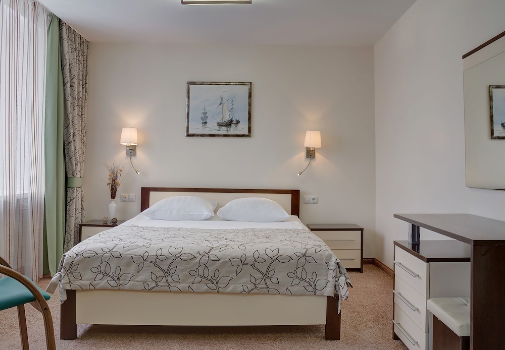 Suite, 1 Bedroom photo 2