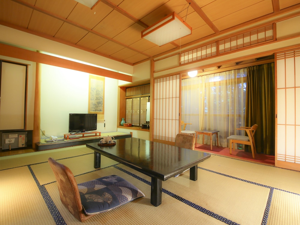 Standard Japanese Style Room - Photo 1
