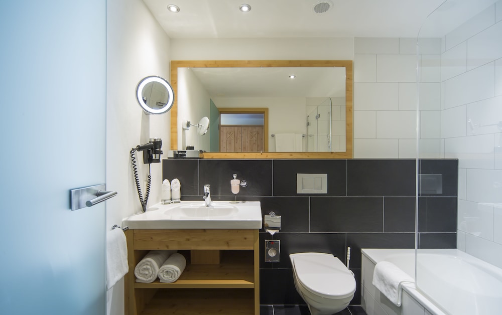 Superior Double Room, Accessible, Balcony photo 2