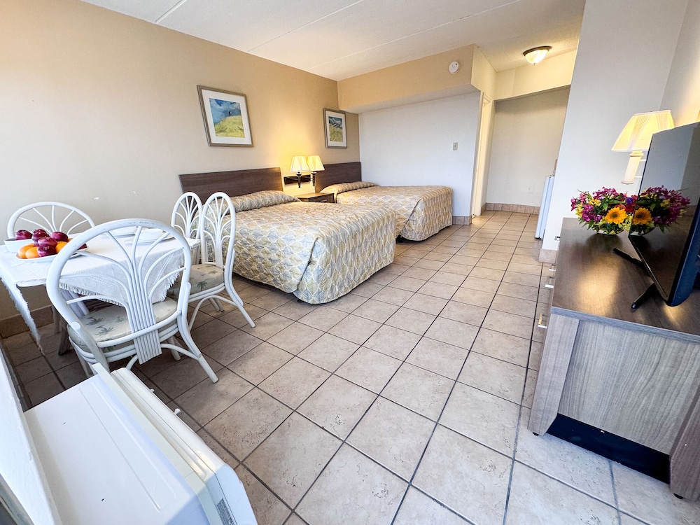 Premium Room, 2 Double Beds, Kitchen, Beach View (JANAIS)