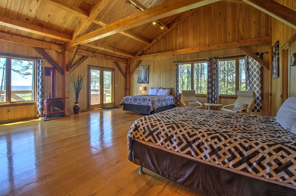 House, 3 Bedrooms photo 1