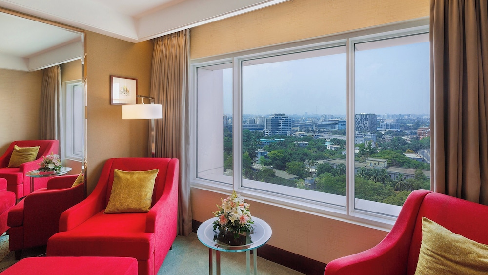 Premium Room - Photo 9